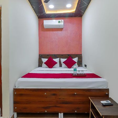 Hotel Krishna Priya Haridwār Esterno foto