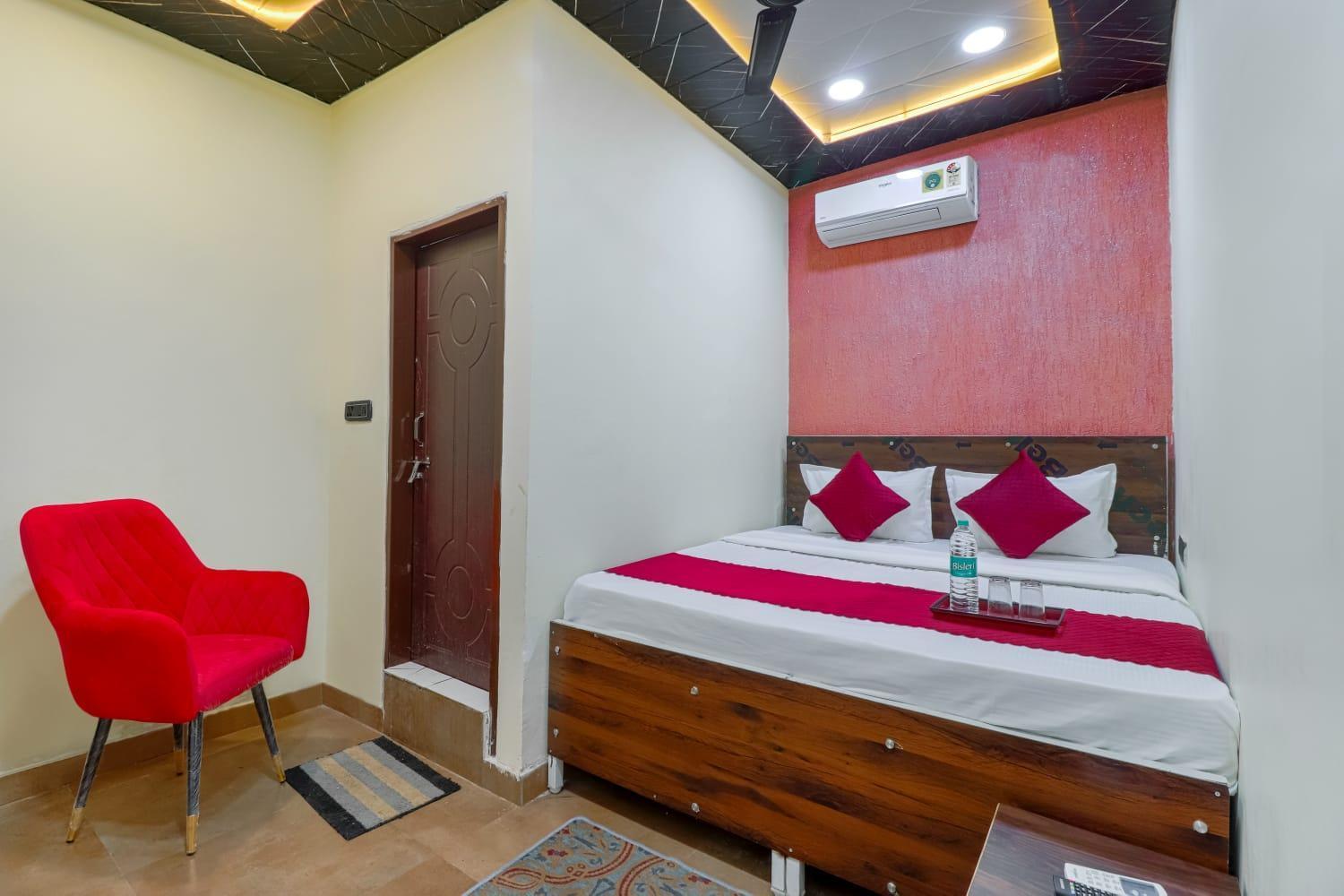 Hotel Krishna Priya Haridwār Esterno foto