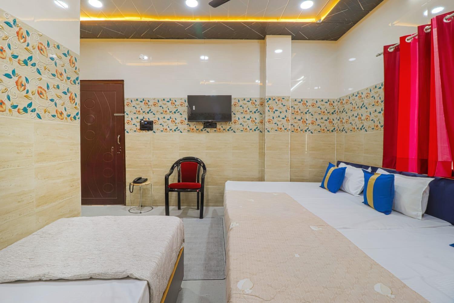 Hotel Krishna Priya Haridwār Esterno foto